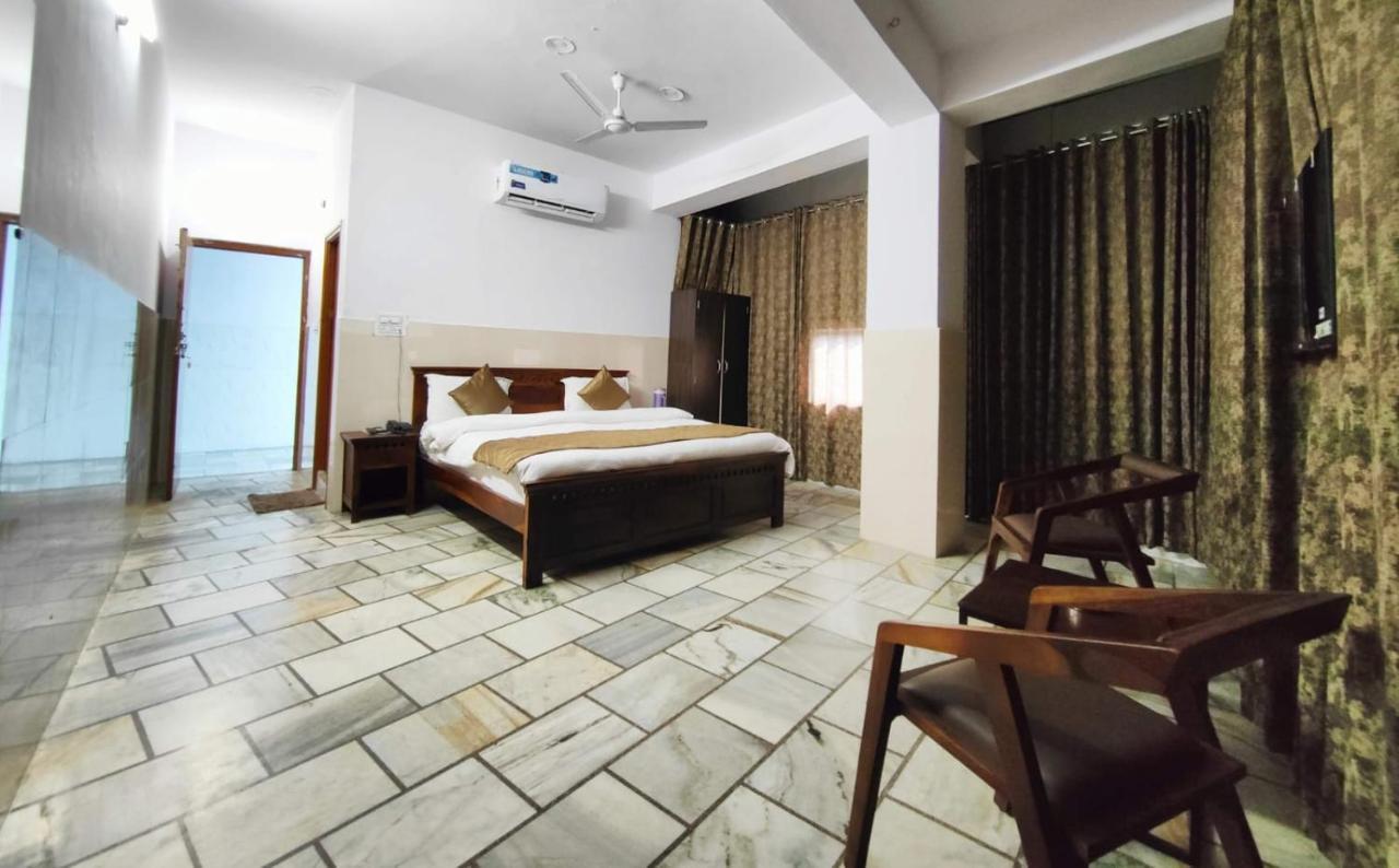 Vamoose Relax Inn Jodhpur  Buitenkant foto