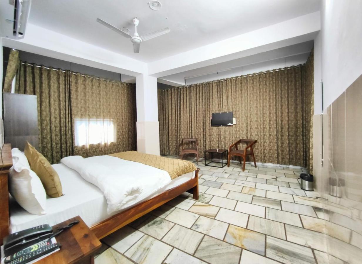 Vamoose Relax Inn Jodhpur  Buitenkant foto